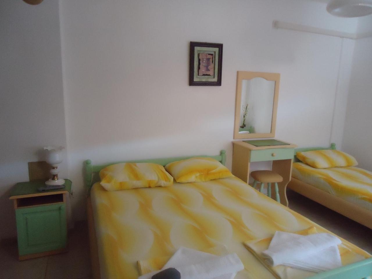 Хотел "Тихия Кът" Sozopol Extérieur photo