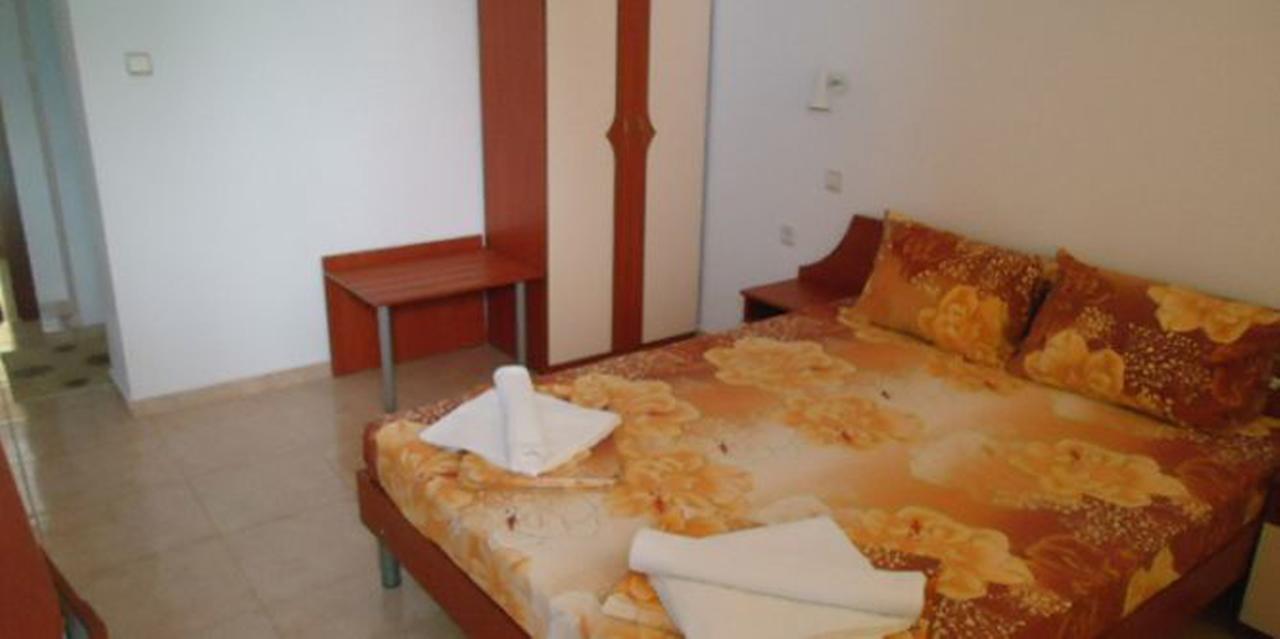 Хотел "Тихия Кът" Sozopol Extérieur photo