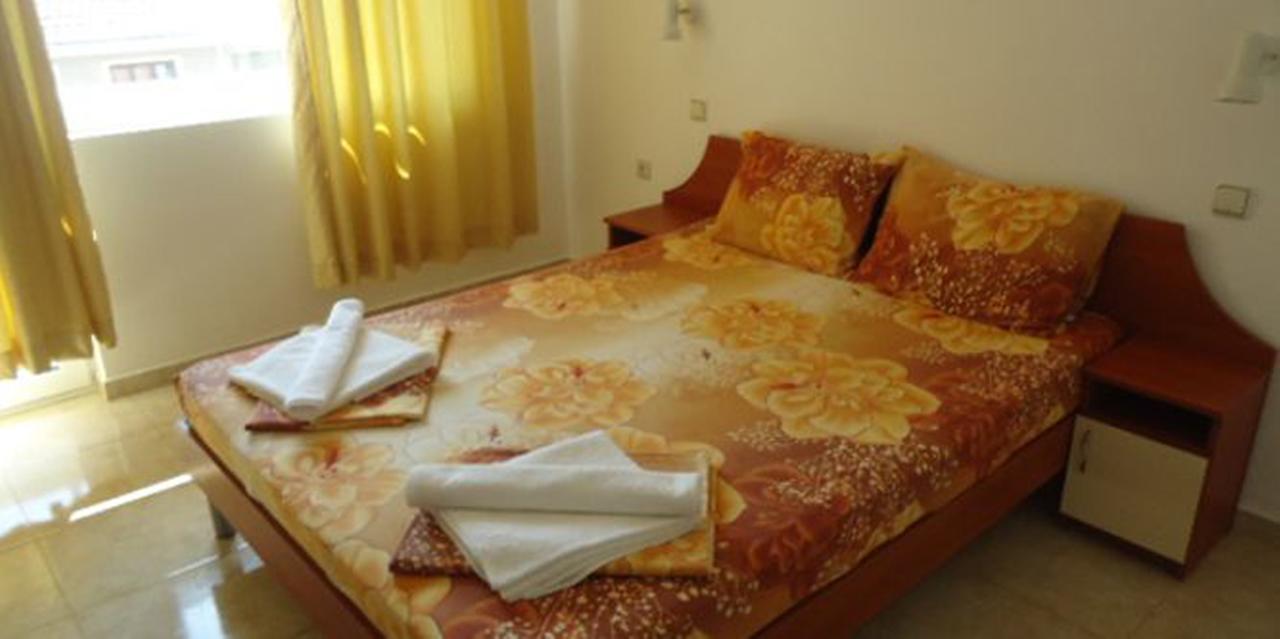 Хотел "Тихия Кът" Sozopol Extérieur photo