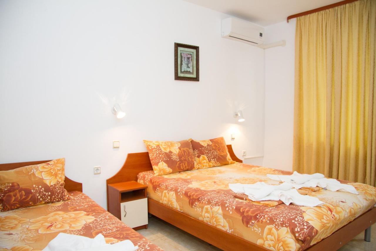Хотел "Тихия Кът" Sozopol Extérieur photo